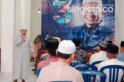 250323192353-ustaz.jpg