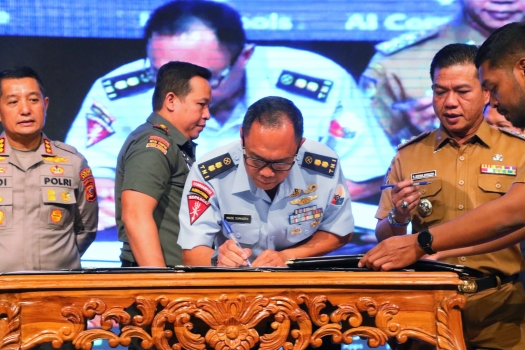 250806115457-bupat.jpg
