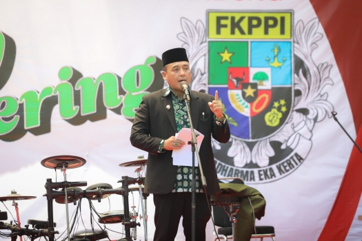 251013074624-wakil.jpg