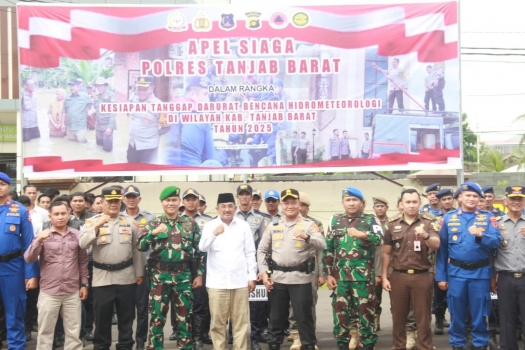 251106180844-bupat.jpg