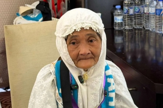 260509090503-nenek.jpg