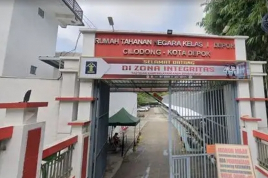 261005073207-video.jpg