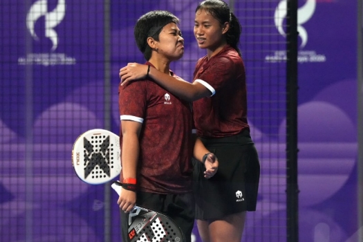 261005100936-padel.jpg