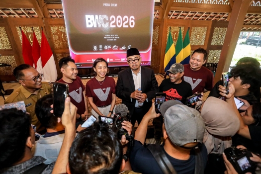 261006161901-bandu.jpg