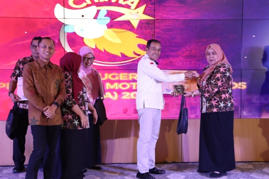 261008221351-cimah.jpg